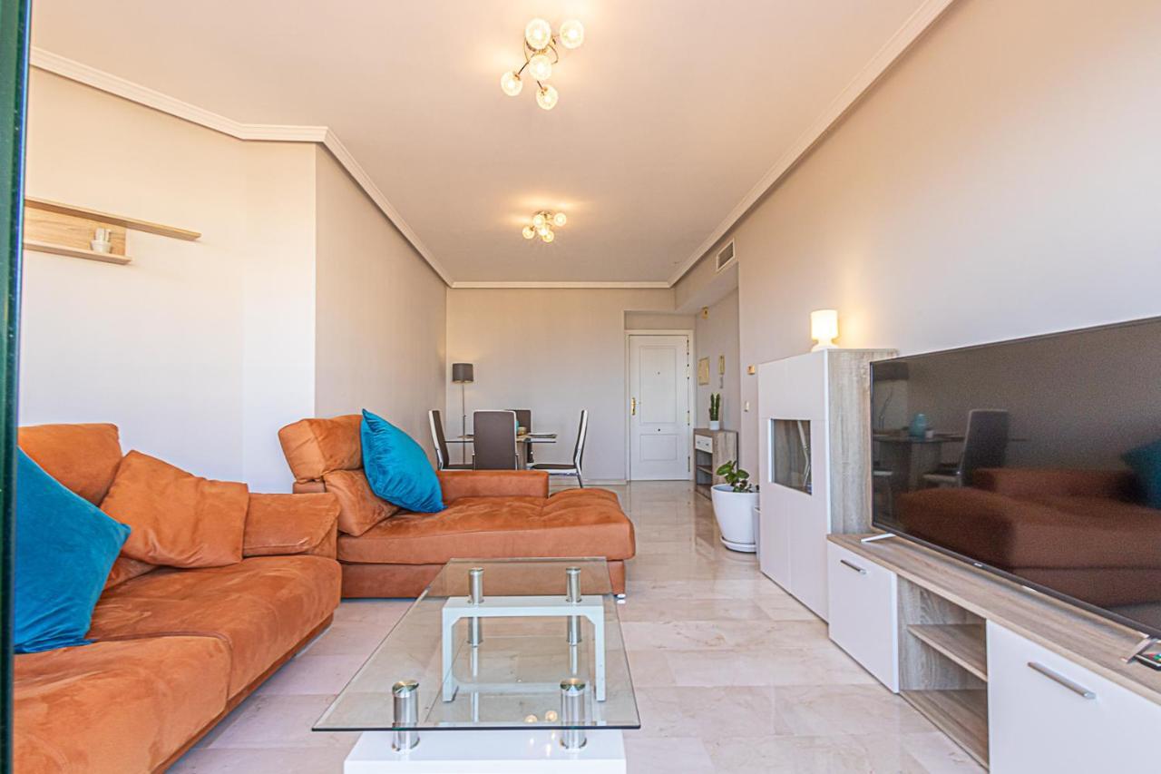 797 Holiday Rentals - Moderno Piso Para 5 Con Hermosas Vistas Benalmádena Exterior foto