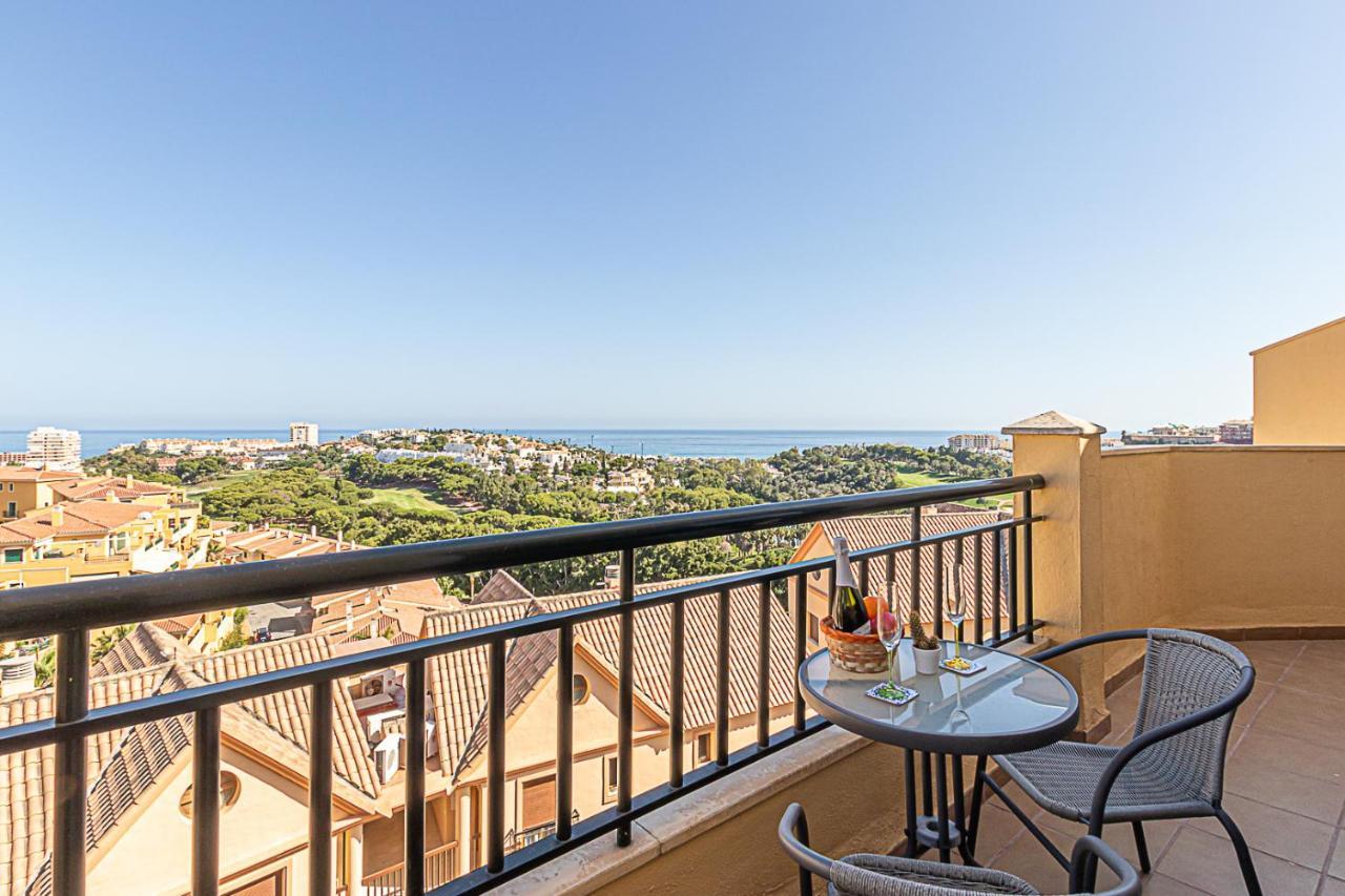 797 Holiday Rentals - Moderno Piso Para 5 Con Hermosas Vistas Benalmádena Exterior foto