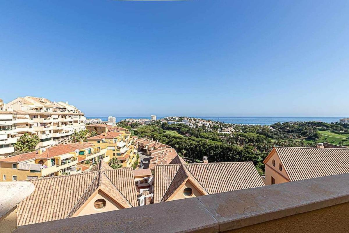 797 Holiday Rentals - Moderno Piso Para 5 Con Hermosas Vistas Benalmádena Exterior foto